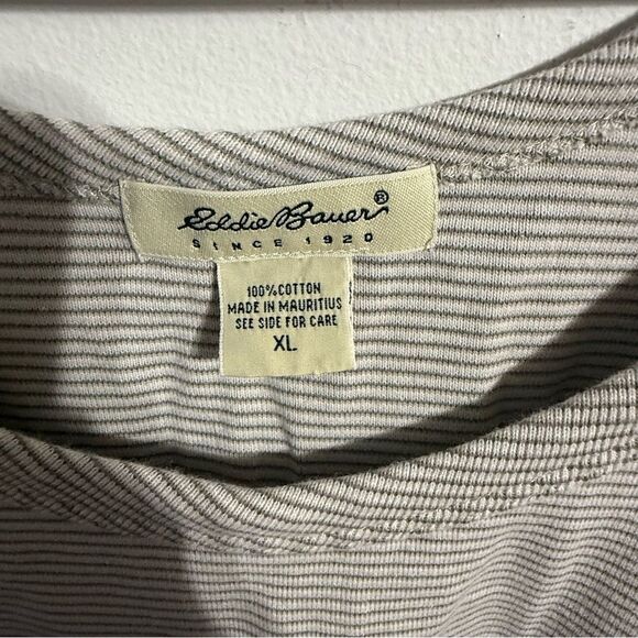 Eddie Bauer Gray Sleeveless Tank Top - Picture 4 of 5